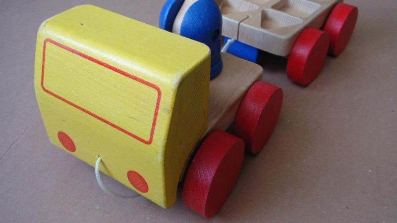 Детски играчки - дървени, Сфера и Кубче на Рубик и други