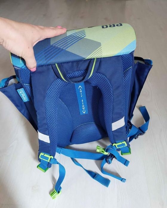 Раница за училище