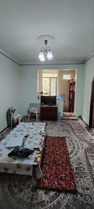 Продаётся 2х комнатная квартира переделанный  3 Чиланзар 18 квартале