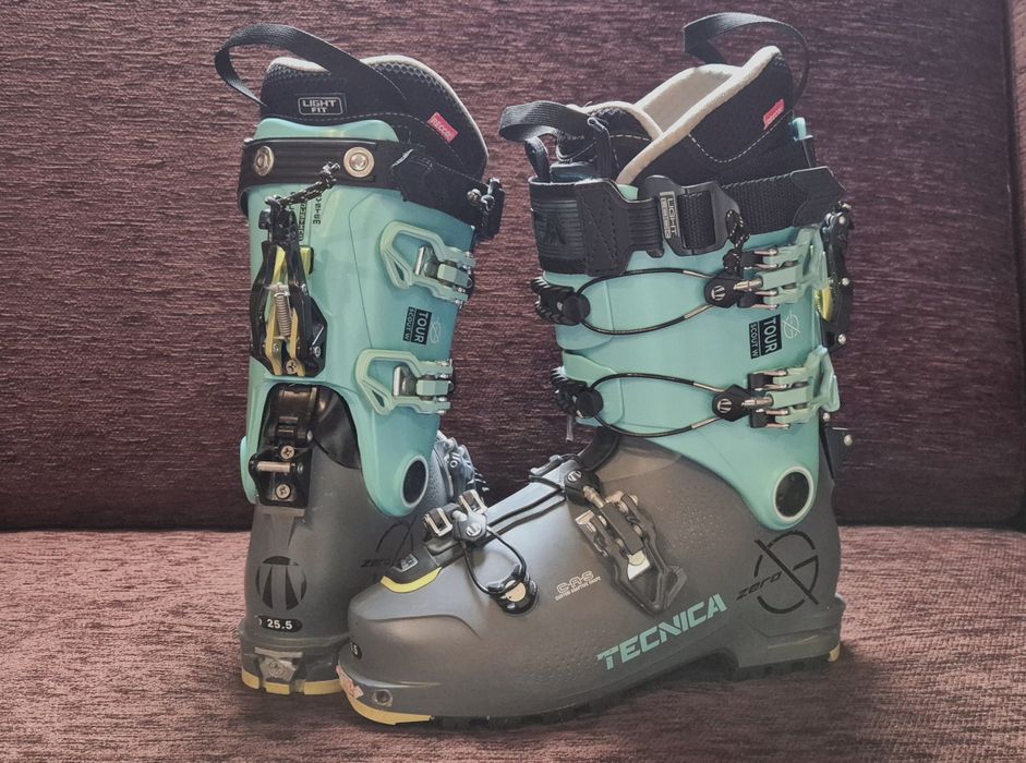 Clapari tura dama Tecnica Zero G Tour Scout