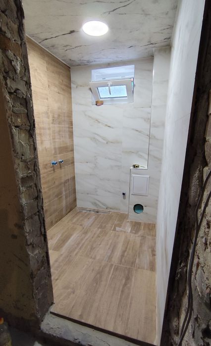 Майстор с опит предлага малки вътрени ремонти, фаянс теракот , боя