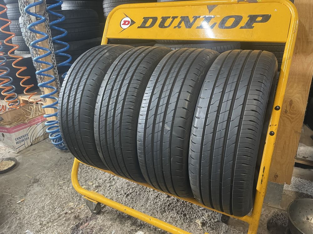 . 205/60/16 Goodyear Efficient Grip 2, 8мм, ДОТ 2022