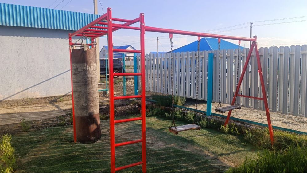 Детская спортивная площадка