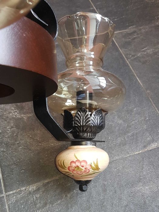 Старинен полилей- дърво и керамика