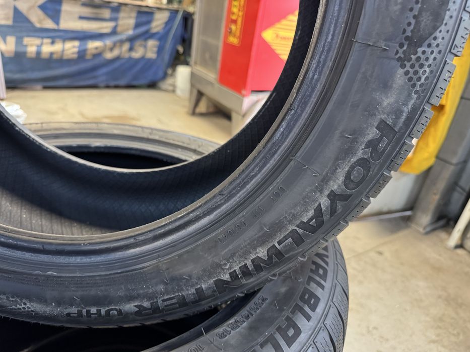 Зимни гуми 255/45/18