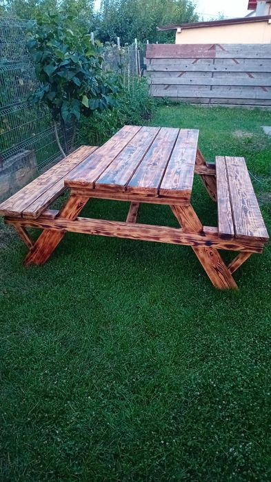 Iluminat și mobilier grădină, unicat, handmade, din lemn masiv