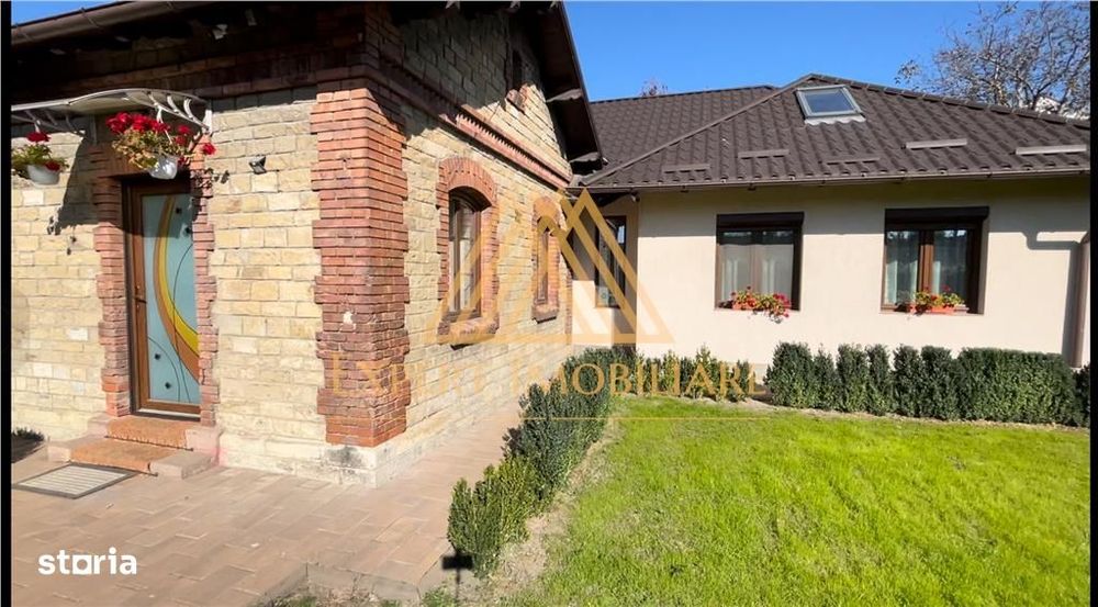 Casa Franceza de vanzare