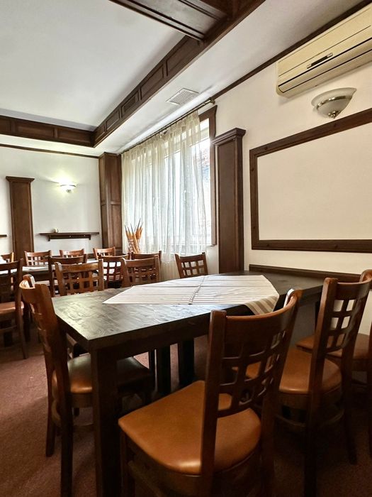 Scaune si Mese restaurant