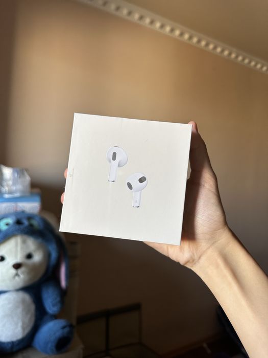 Новый запечатанный Airpods 3