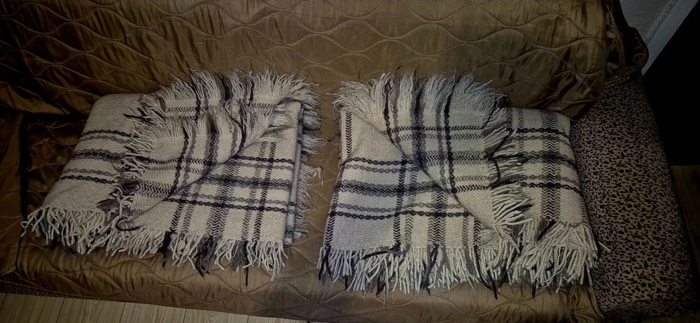 Два броя родопски одеала 160/210