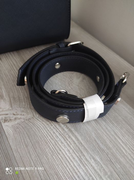 Страхотна дамска чанта Stradivarius -15 лв.