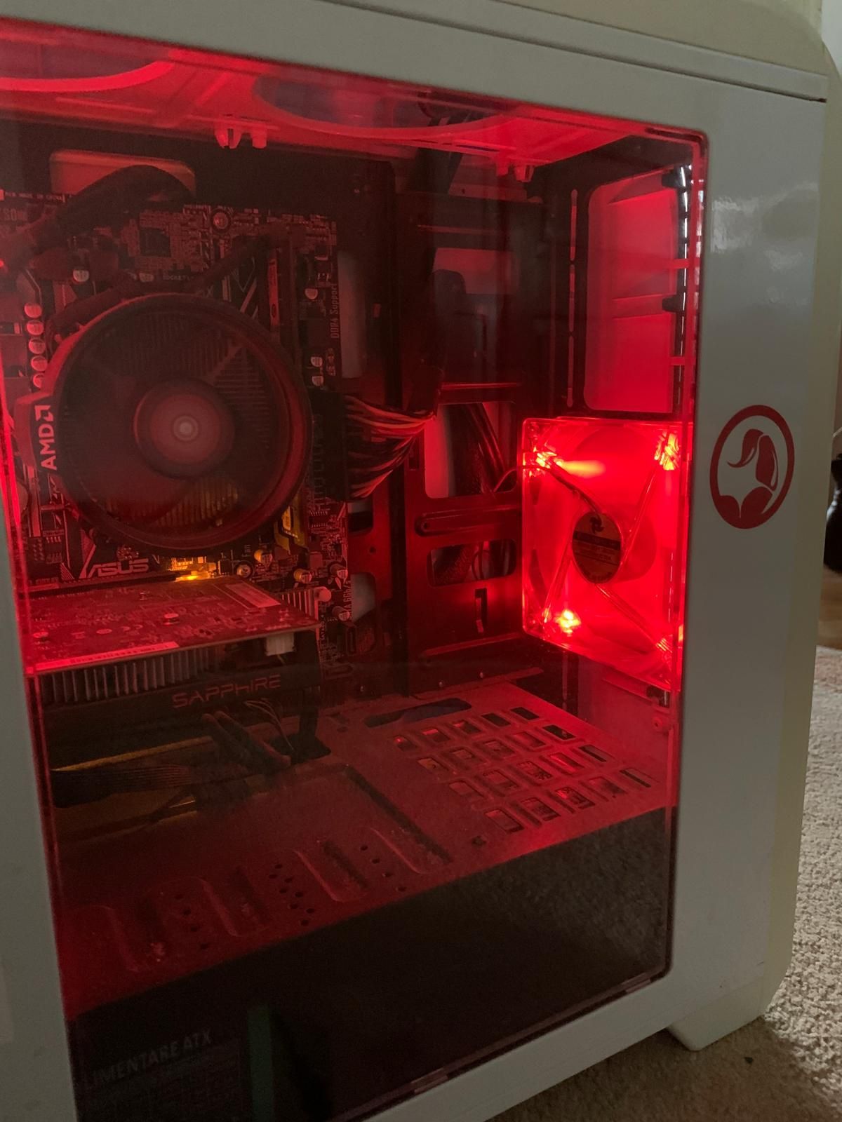Calculator IT Myria Style v38,AMD Ryzen 3 1300X pana la 3.7 GHz,8GB