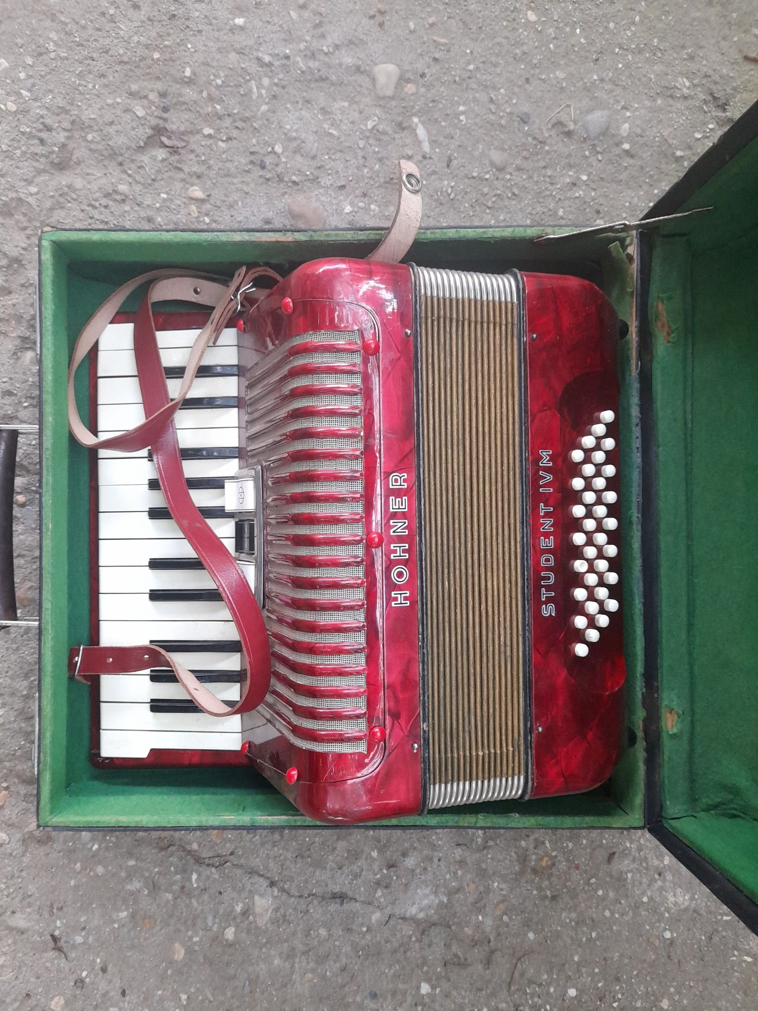 acordeon Hohner Student IV M