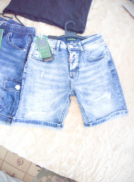 Нови къси мъжки дънки два модела