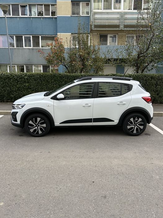 Dacia Sandero Stepway EcoG100 - noua, 2025