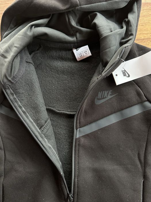 Детски,ватиран,черен екип Nike