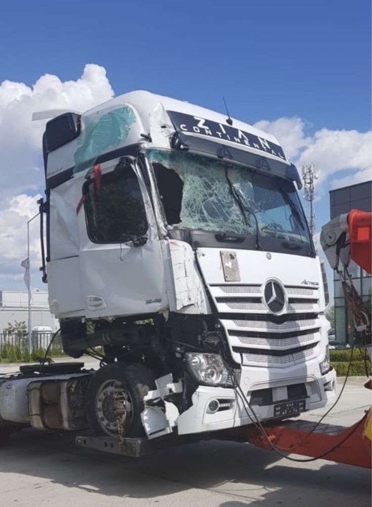 MERCEDES ACTROS-bloc motor,injector si turbina/ dezmembrari camioane