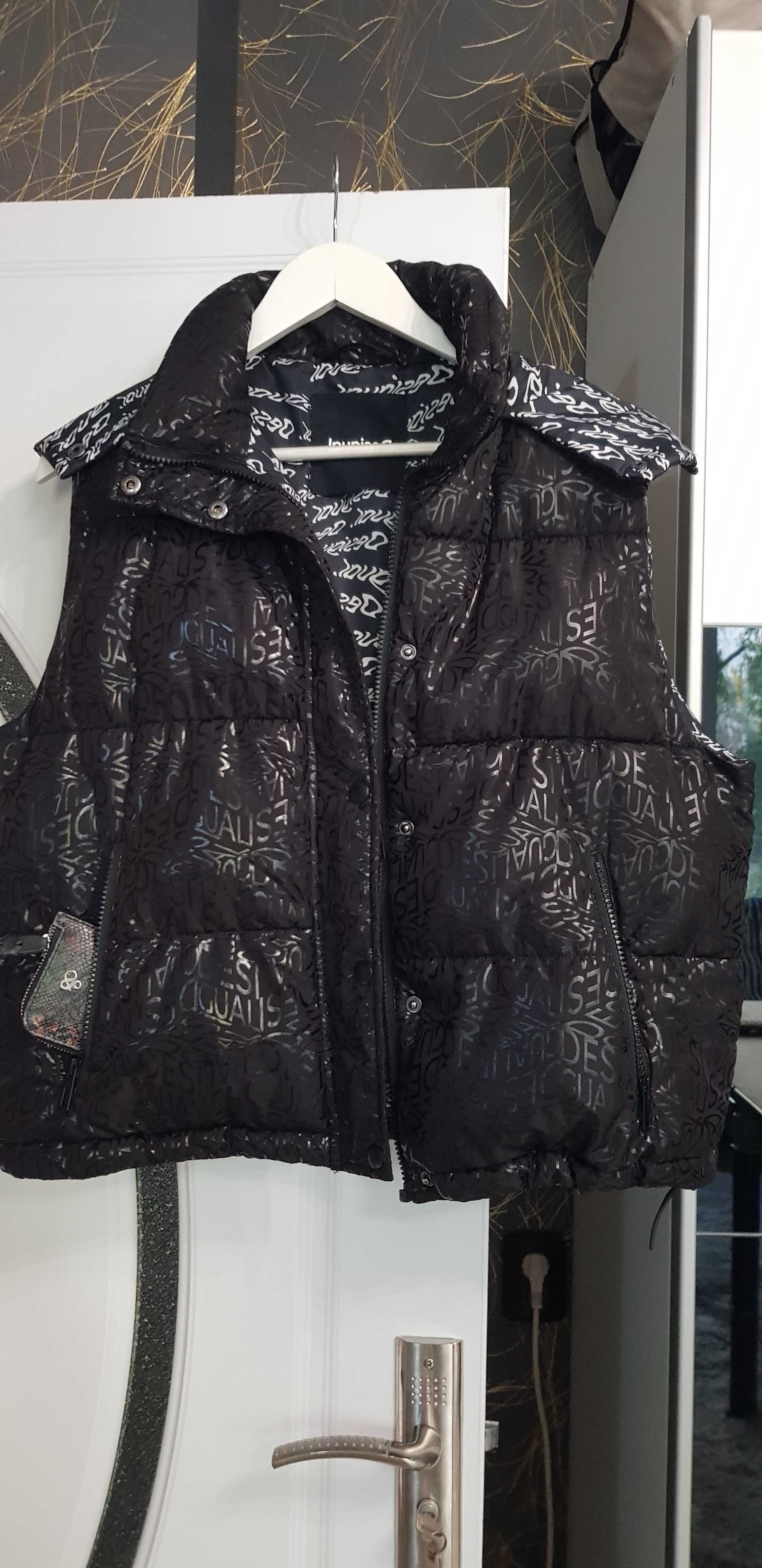 Продавам грейка на марката Desigual, размер XL