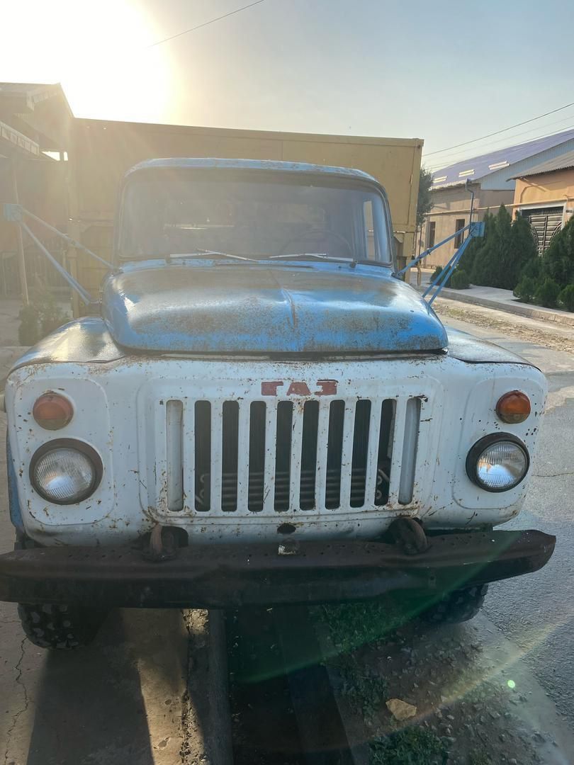 Gaz53 sotiladi yurip turipdi