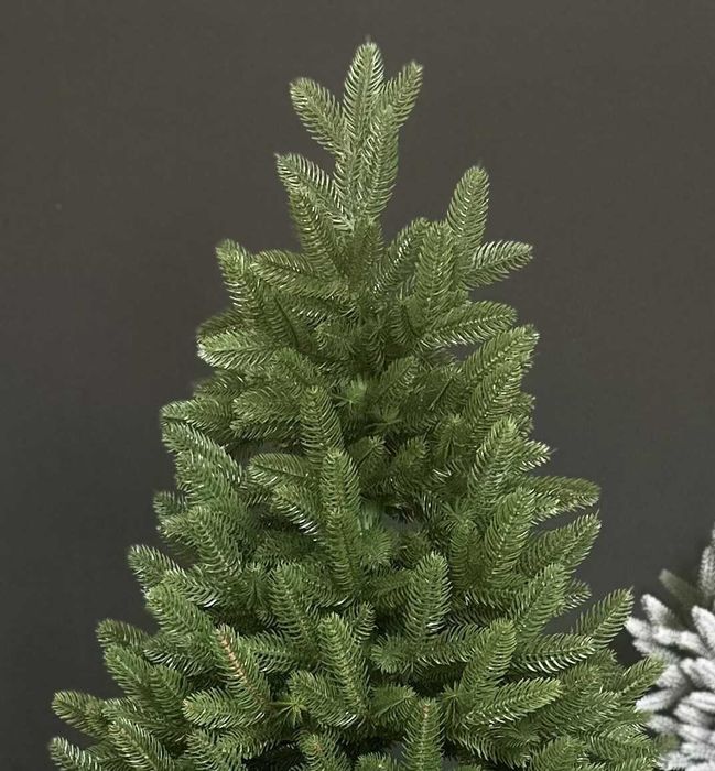 Изкуствена Коледна елха 2D/3D Royal Green с над 1500 клона