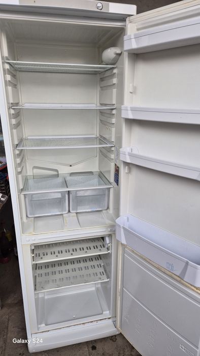 Продам Б/У рабочий Холодильник