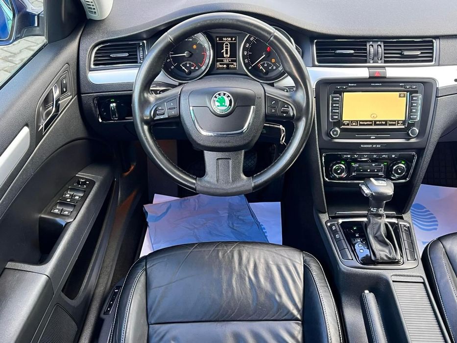 Vand skoda superb an 2011