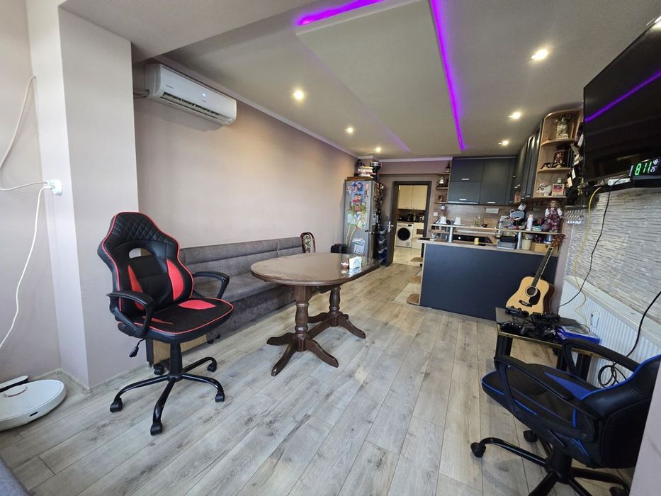 3-стаен в Плевен-Сторгозия площ 78 цена 139000