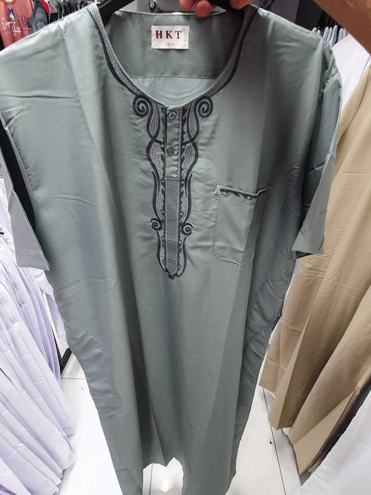 Outfit traditional arabic: kandurah cu diferite culori | Haina arabica