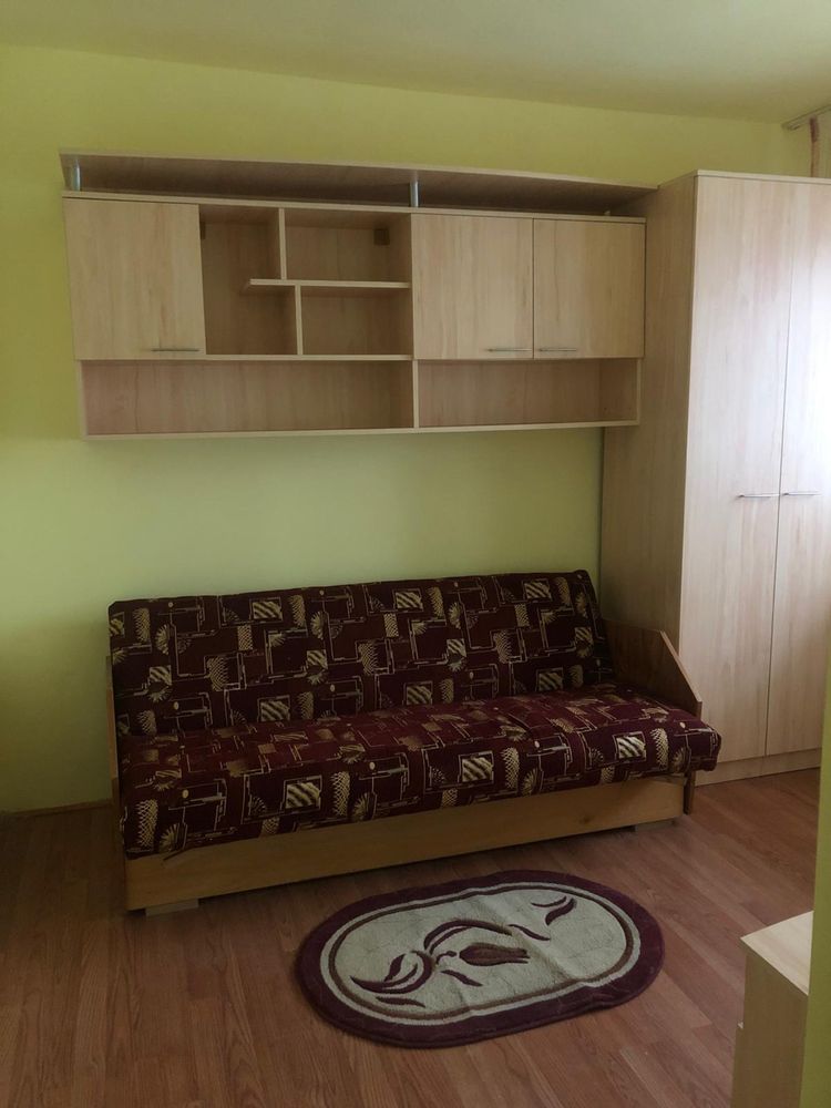 Apartament de închiriat