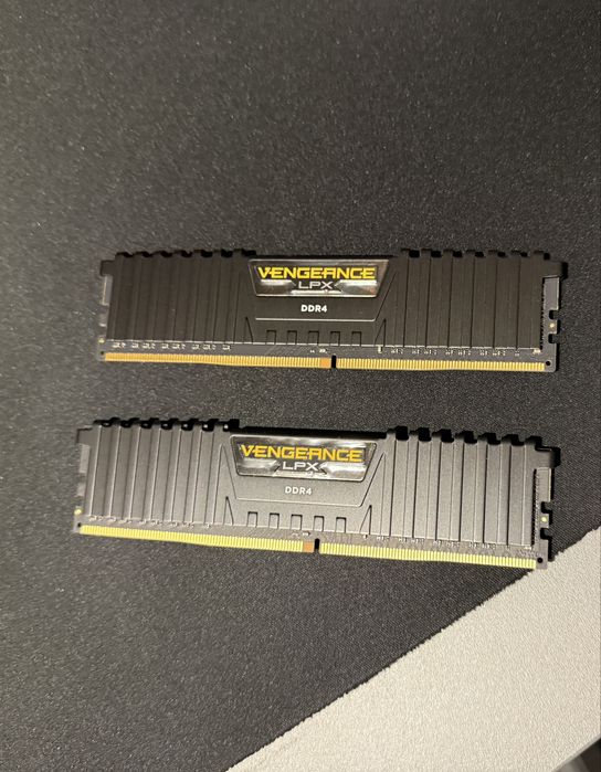 Vand memorie Corsair Vengeance LPX 16GB DDR4 3600 Mhz CL16
