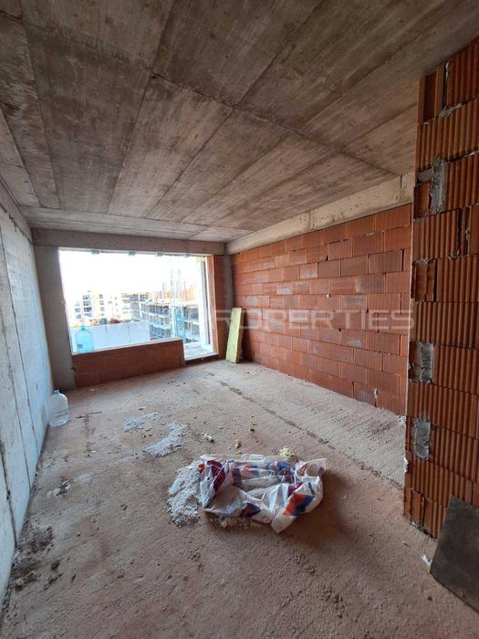 Продава се Двустаен апартамент в Пловдив, Южен - 65 кв.м за 1000 €/кв.м - Снимка #2