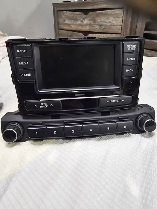 Магнитофон новы  продам