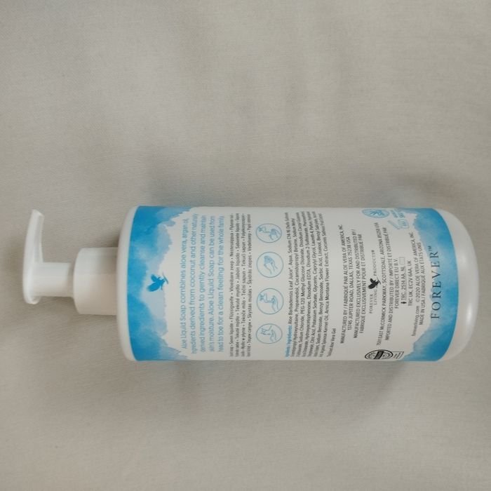 Чисто нов сапун за лице коса и тяло.