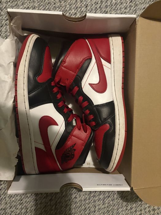 Air Jordan 1 Mid