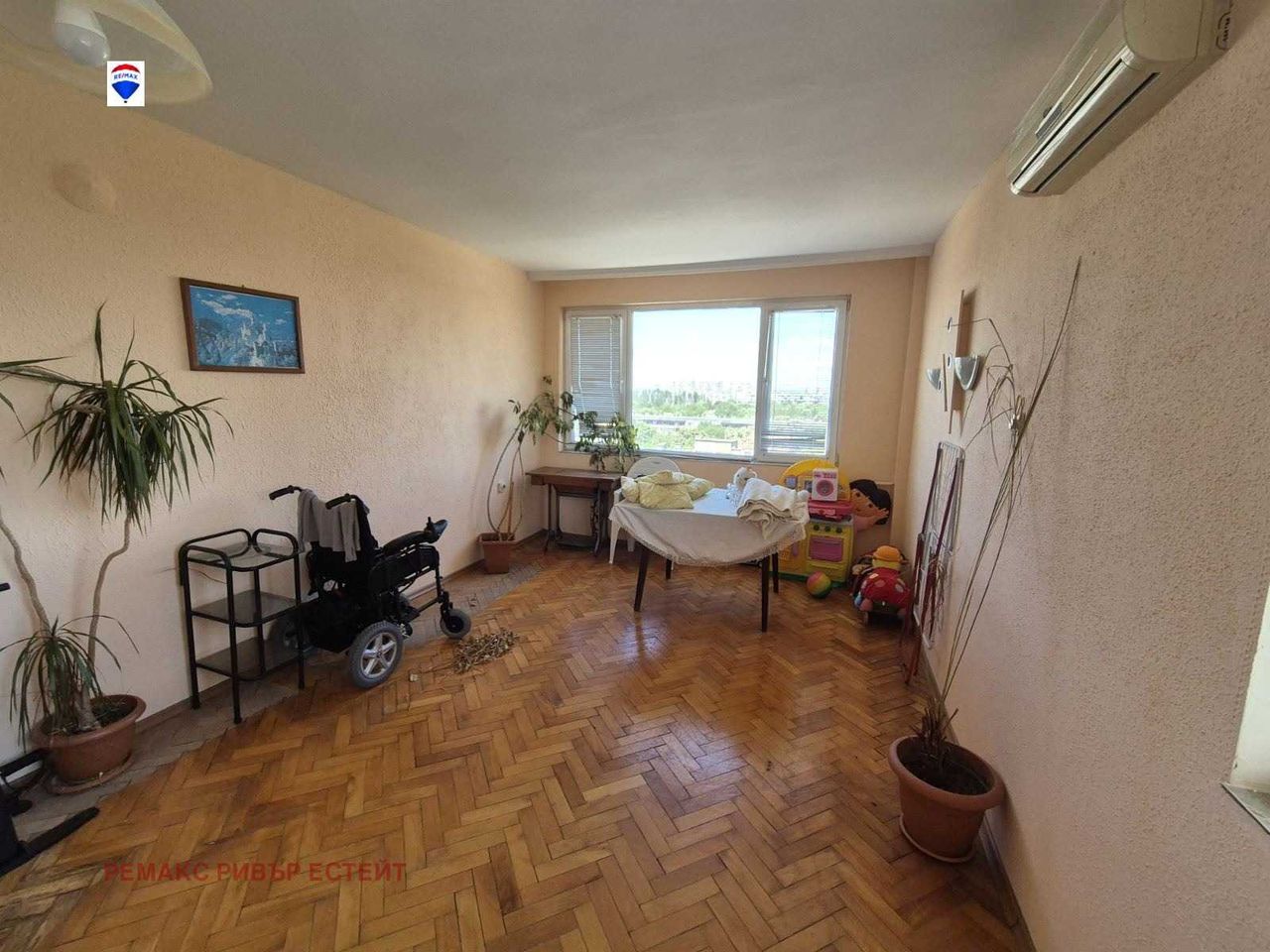 Продава се Двустаен апартамент в Русе, Здравец - 65 кв.м за 970 €/кв.м - Снимка #5
