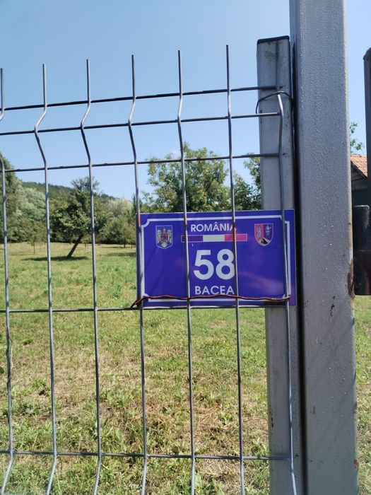 Vand teren de casa, loc superb