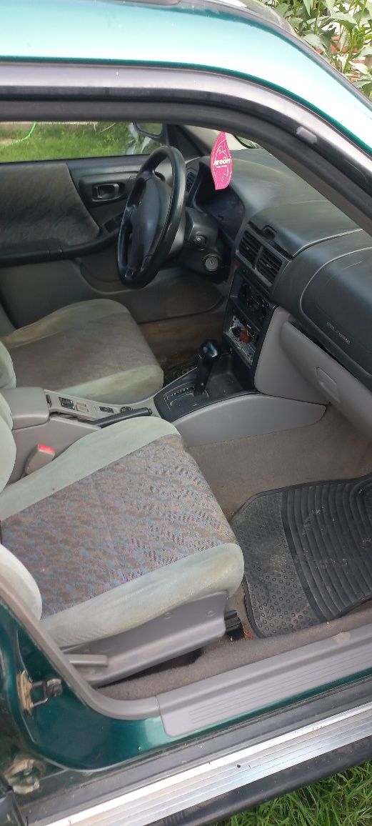 Vând subaru forester sf5 4x4 2.0 gpl