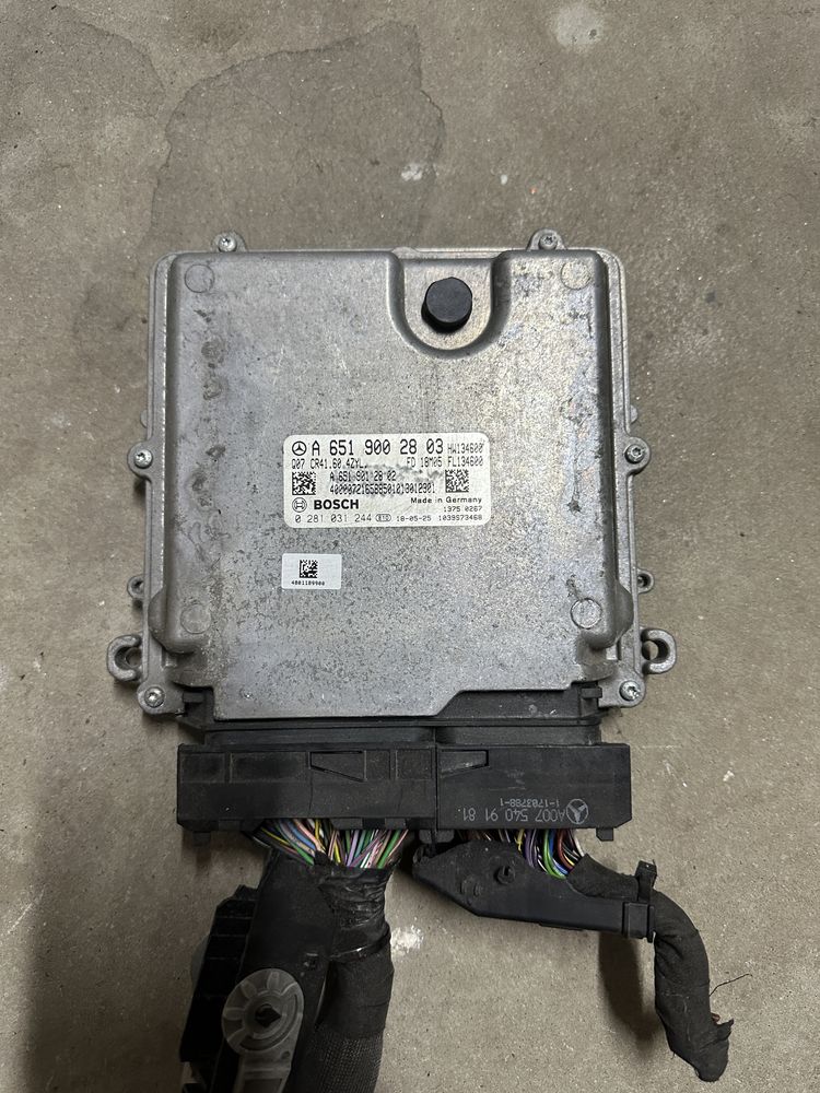 ECU calculator motor Mercedes Vito 2.2 cod A6519002803