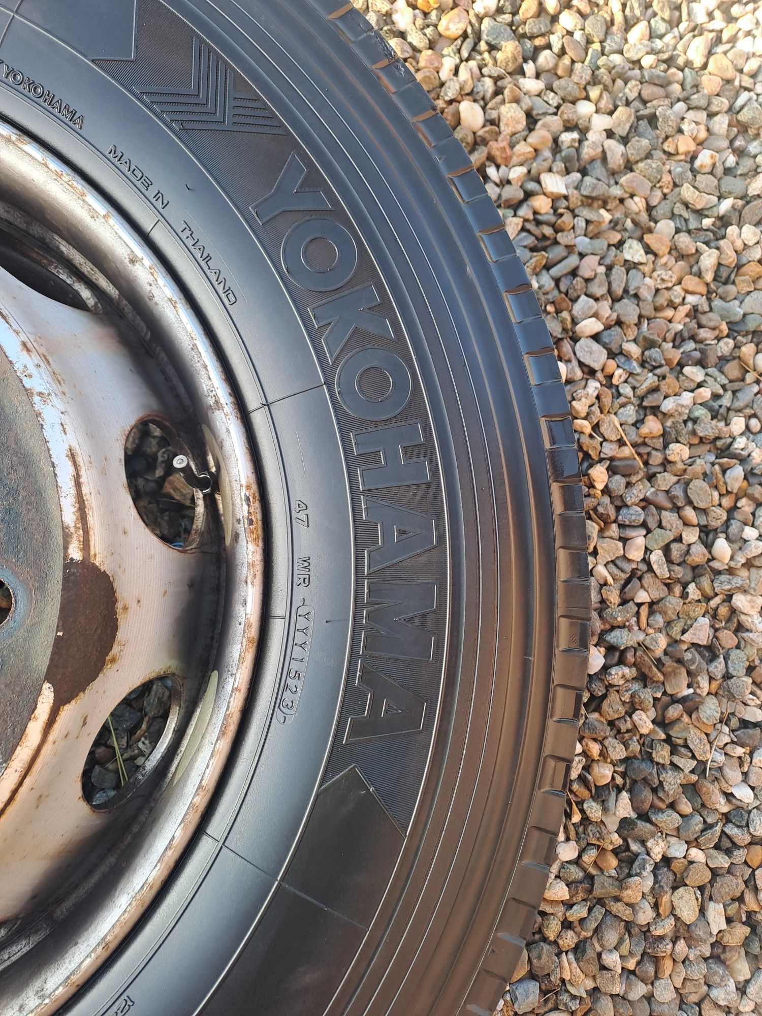 Vand anvelope directie camion 315/70/22.5