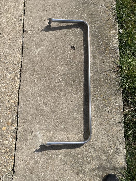 Закачалки за дрехи/ торс и манекени- оборудване магазин за дрехи