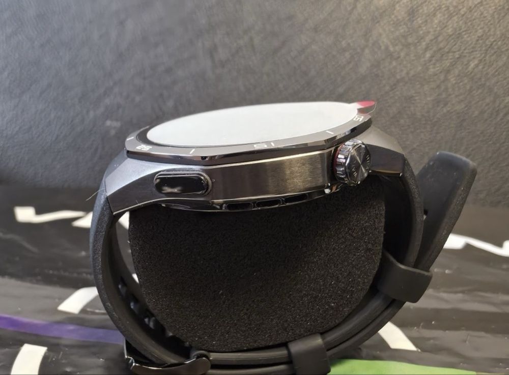 КАТО НОВ 46mm Huawei watch GT 5 PRO VIVACOM Гаранция 2026 BLACK GT5