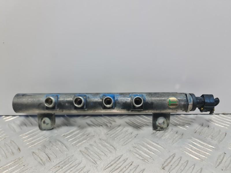 Rampa injectoare Opel Astra H 1.9CDTI 150cp 110kw Z19DTH