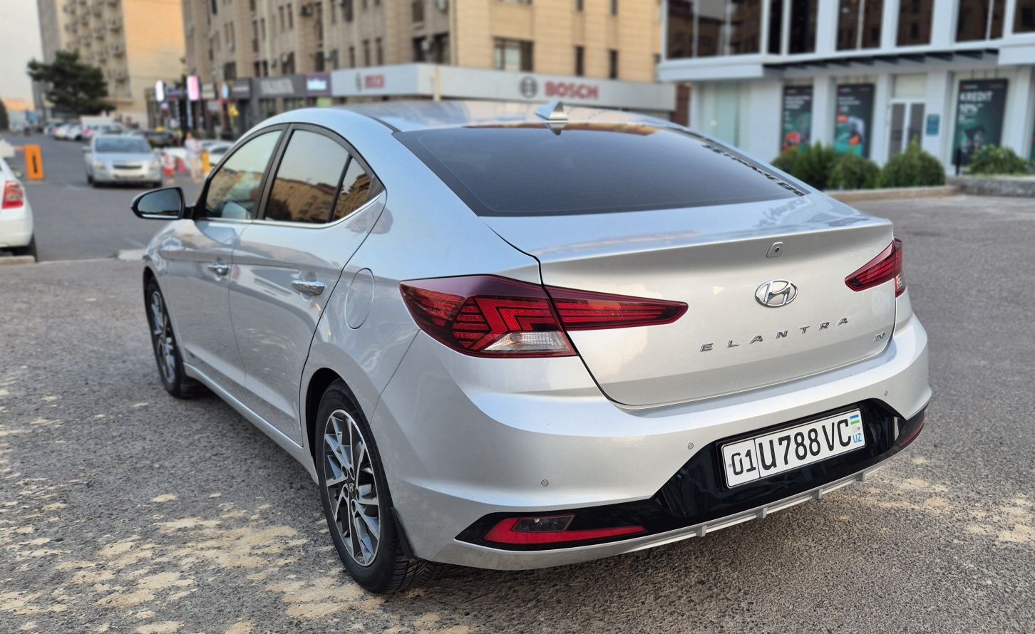 Срочно сотилади!  Hyundai Elantra 2019-года
