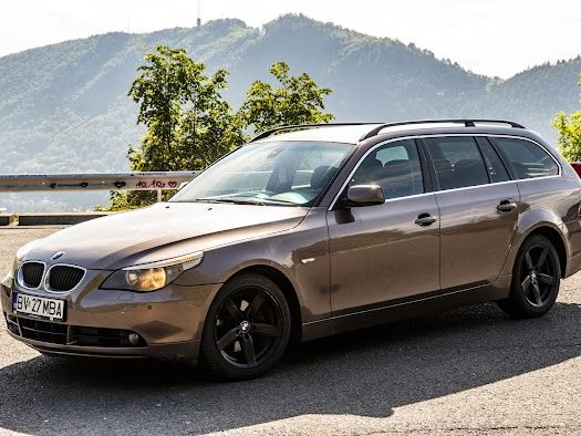 Vând bmw 520 preț fix