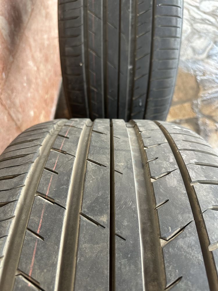Гуми Toyo 315/35/21