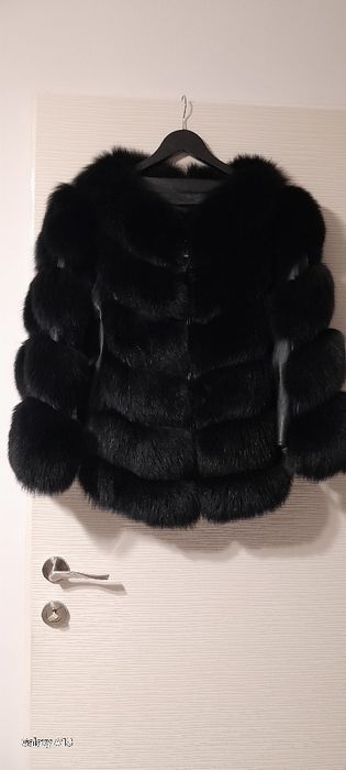 Geaca damă din piele și blana naturală