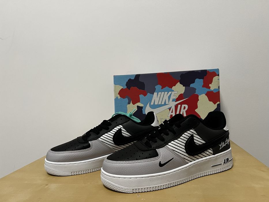 Nike Air Force 1