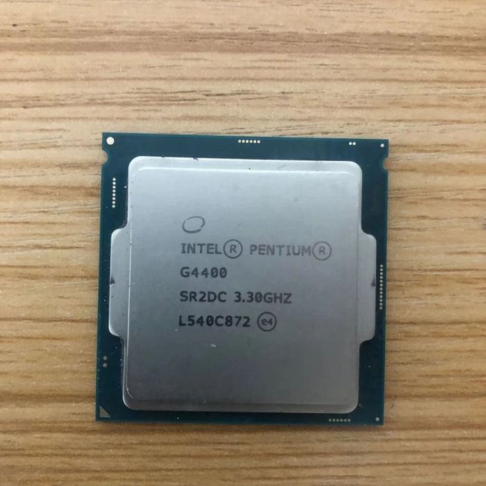 Pentium G4400 + кулер