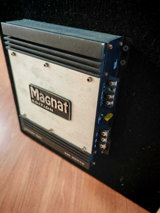 Vand Subwoofer auto MAGNAT Edition BS30, 800 watts