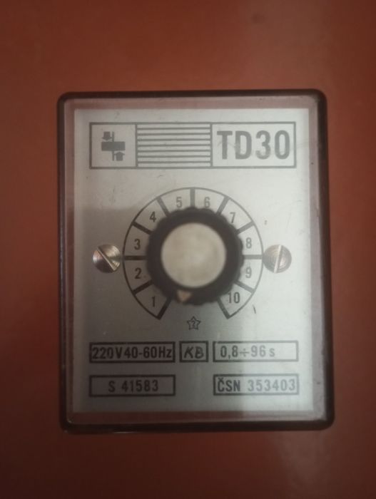 Импульсное реле времени.